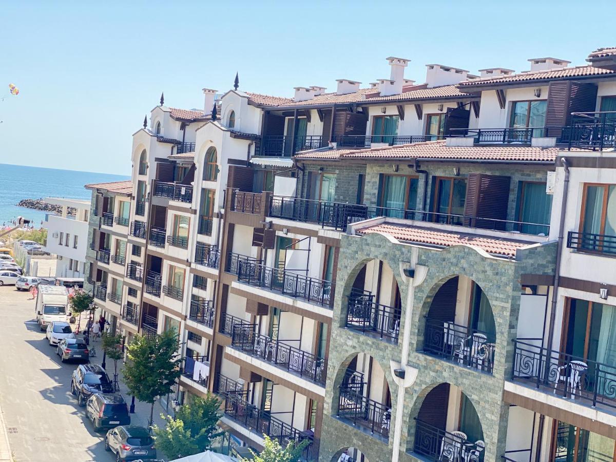 Modern Studios - Meters Away From The Beach Pomorie Exterior foto